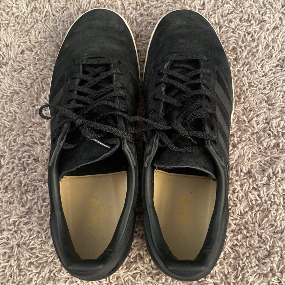 Adidas - Picture 2 of 7